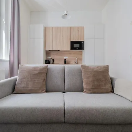 Letna Residence By Blueground דירה