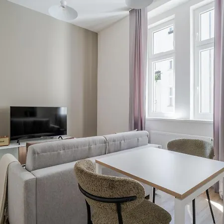 Blueground Holesovice View Nr Vltava Prg-53 شقة *