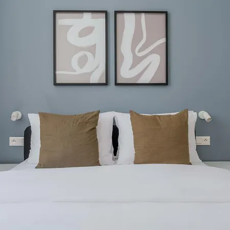 Blueground Holesovice View Nr Vltava Prg-53 شقة براغ