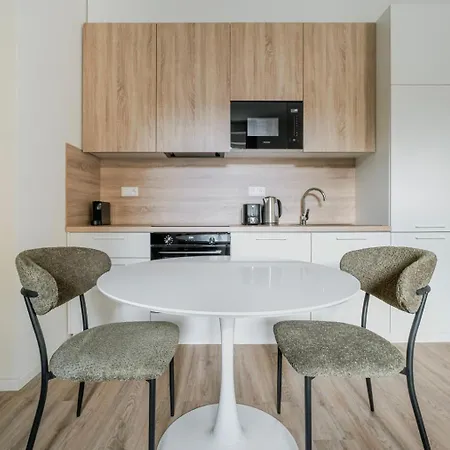 Letna Residence By Blueground * פראג