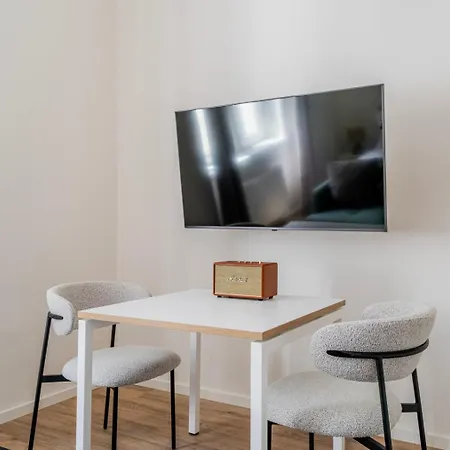 Letna Residence By Blueground דירה