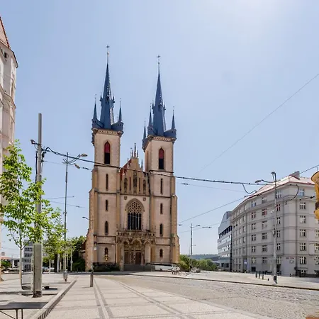 Blueground Holesovice View Nr Vltava Prg-53 *